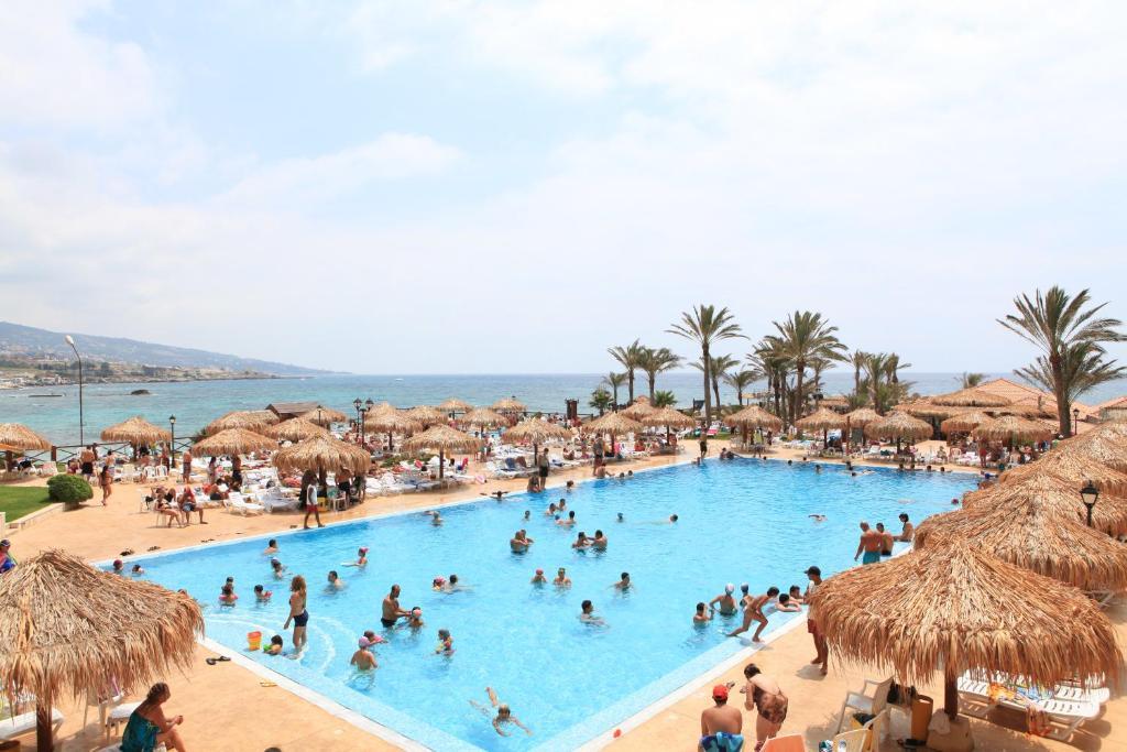 Sawary Beach Hotel Batroun Ngoại thất bức ảnh