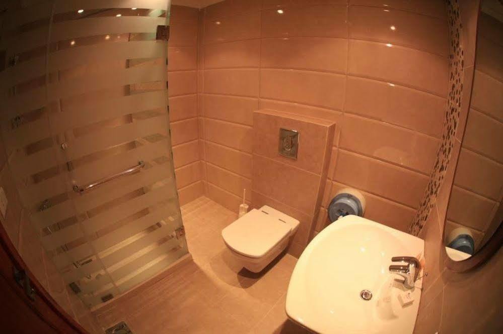 Sawary Beach Hotel Batroun Ngoại thất bức ảnh