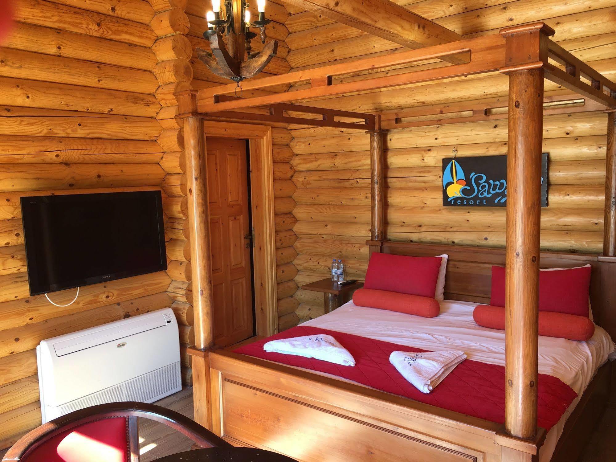 Sawary Beach Hotel Batroun Ngoại thất bức ảnh