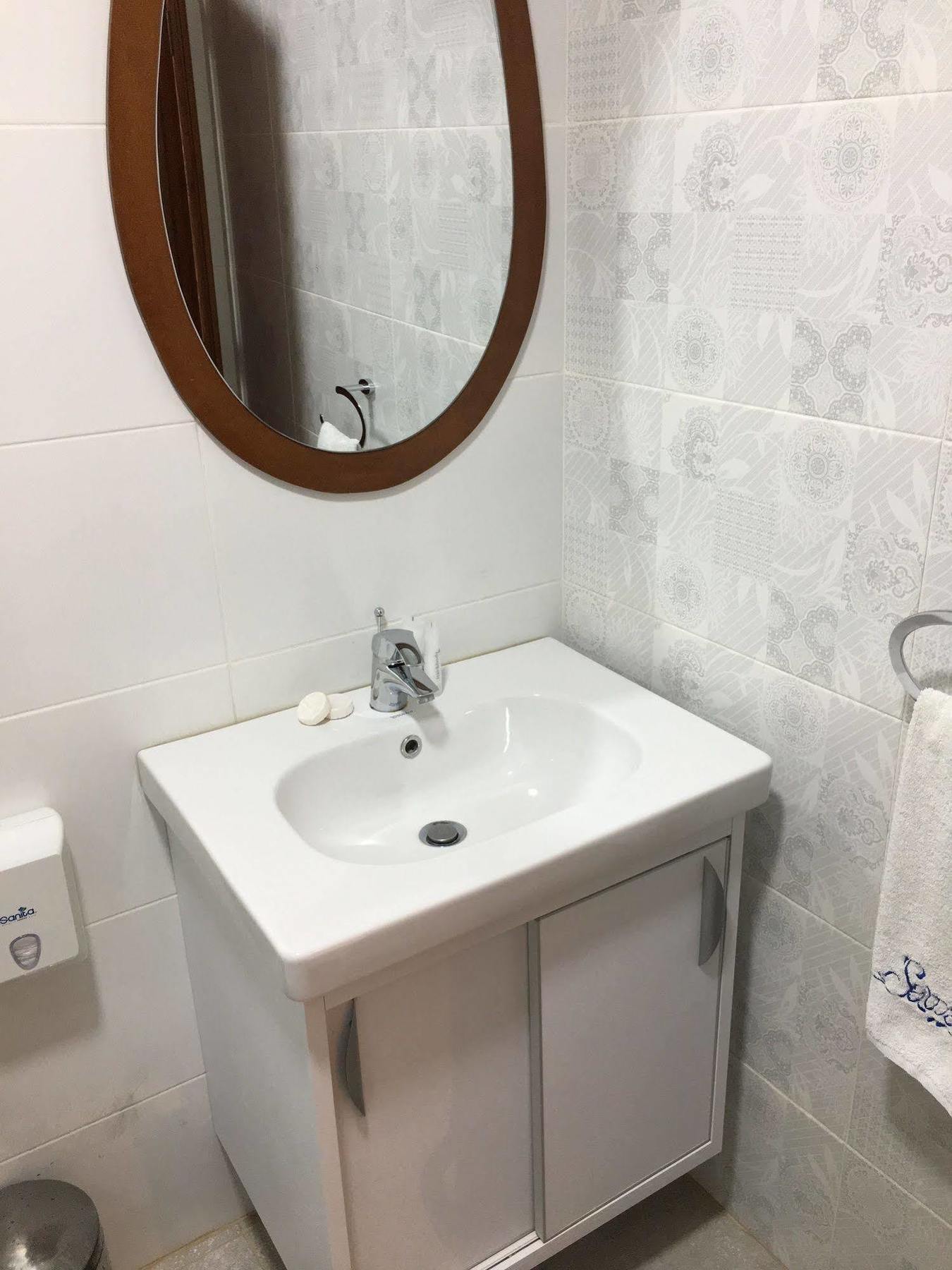 Sawary Beach Hotel Batroun Ngoại thất bức ảnh